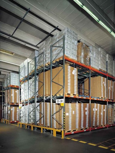 Double deep pallet racking